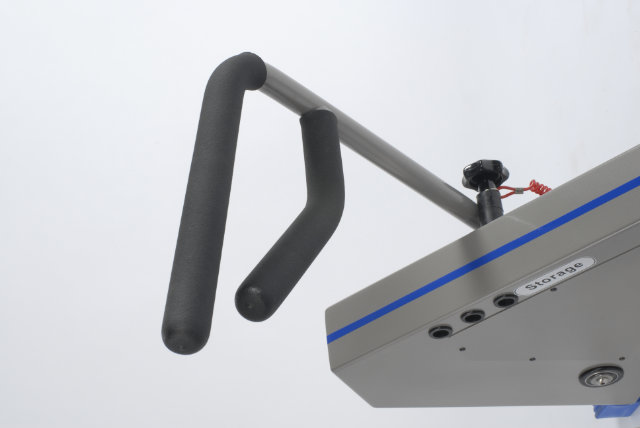 Gym machine multigrip handles.